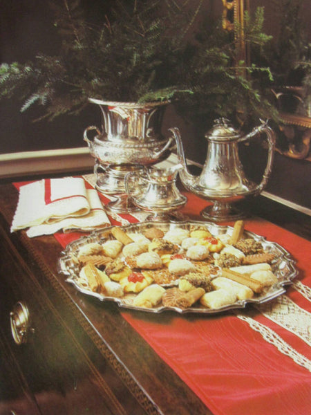 Vintage Cookbook Christmas With Southern Living 1981 Entertaining Decorations Recipes Crafting Gift Ideas