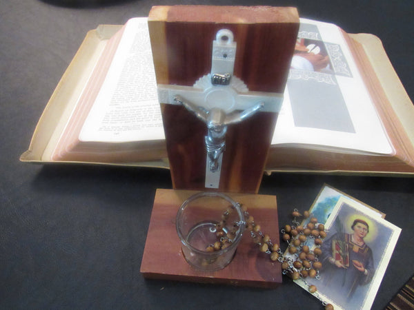 Vintage Cedar Wood Crucifix Candleholder Holy Water Vestibule Prayer Alter Religious Home Decor