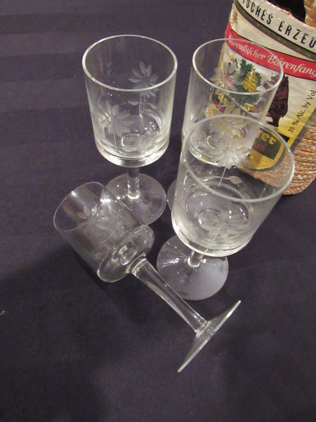 5 Vintage Etched Wine ~ Liqueur Glasses, 3 oz After Dinner Drink