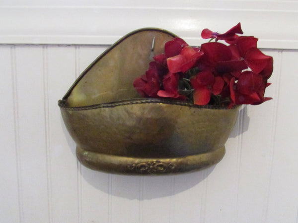 Vintage Brass Hanging Planter Hammered Brass Mail/Bill Holder Hanging Storage Basket Hand Towel Holder Traditional Home India Brass