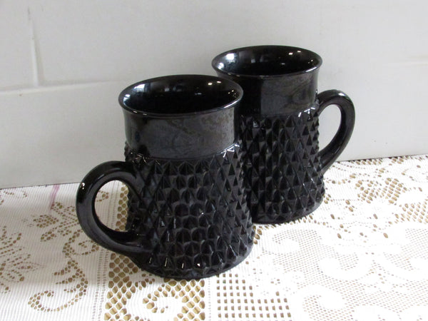 Cameo Black DIAMOND POINT Glass Coffee Mugs Indiana Glass Set of 2American Gothic  1970s