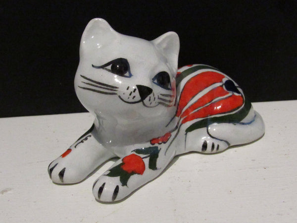 Vintage Handmade Ceramic Cat Miniature Knick Knack Collectible OOAK