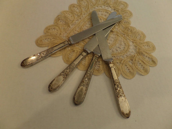 Vintage Silverplate Knives Set of 4